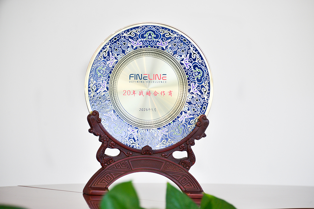 1739166918760574.jpg 06M_6695.jpg